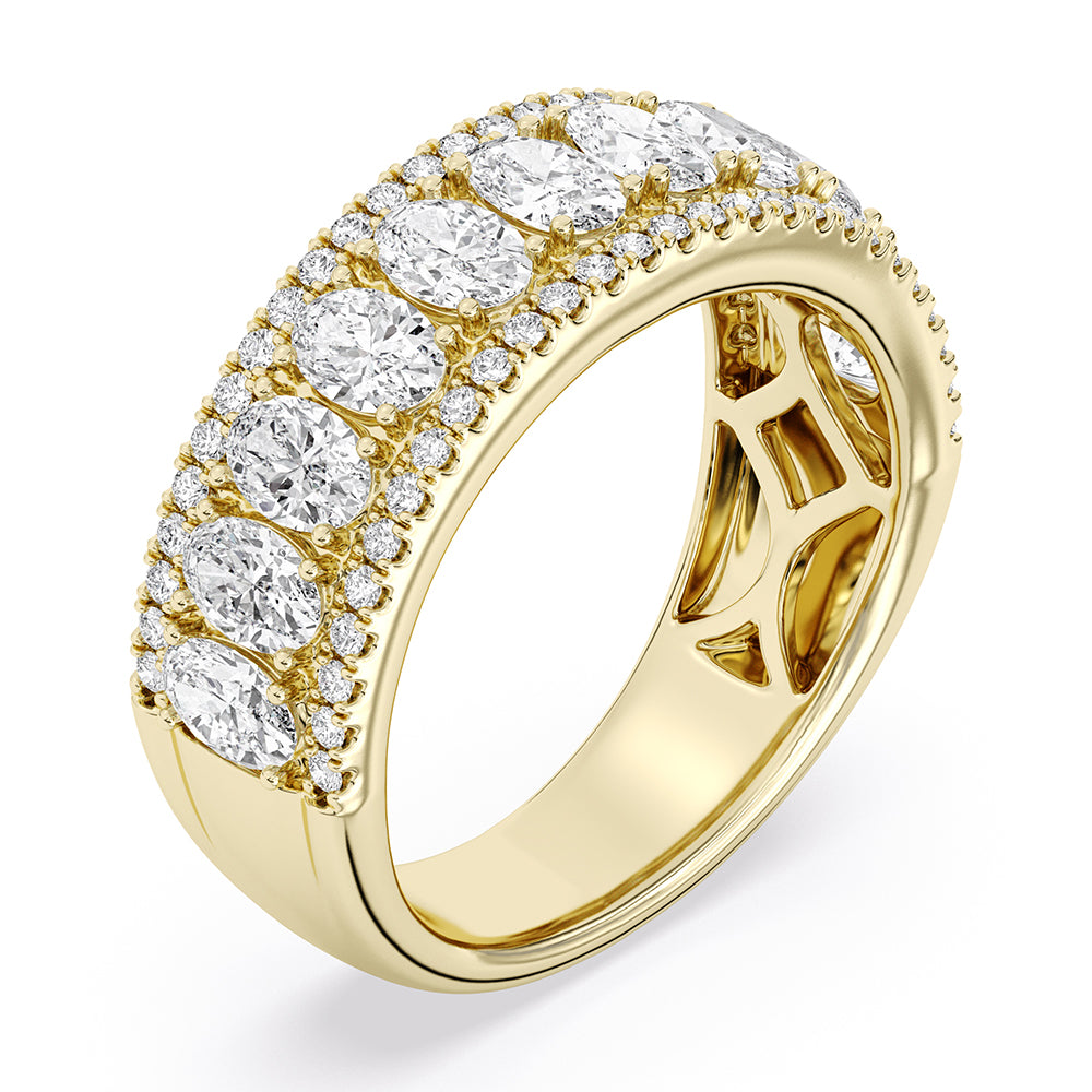 Oval and Round Diamond Band 1.97 ctw