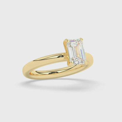 Solitaire Plain Shank Engagement Ring